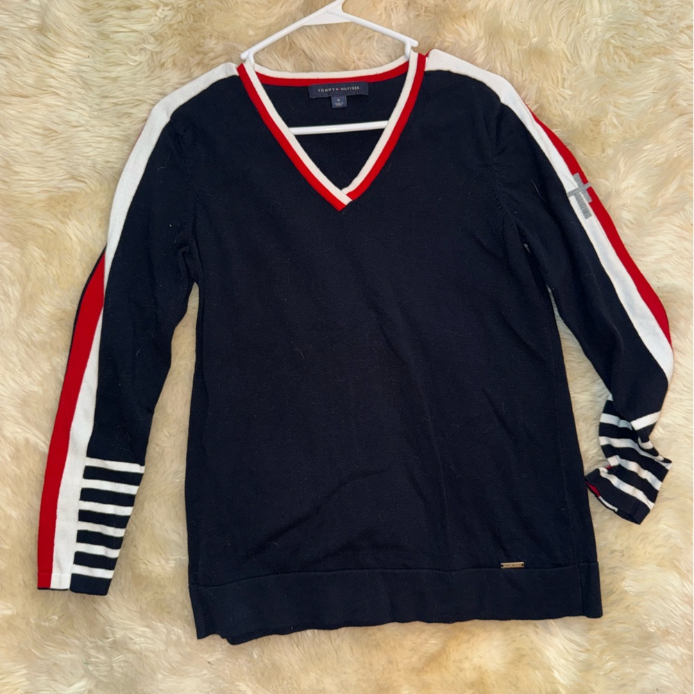 Tommy Hilfiger  top